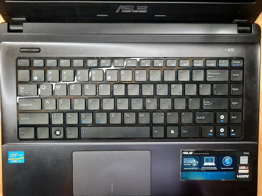 Laptop Asus X45C core I3